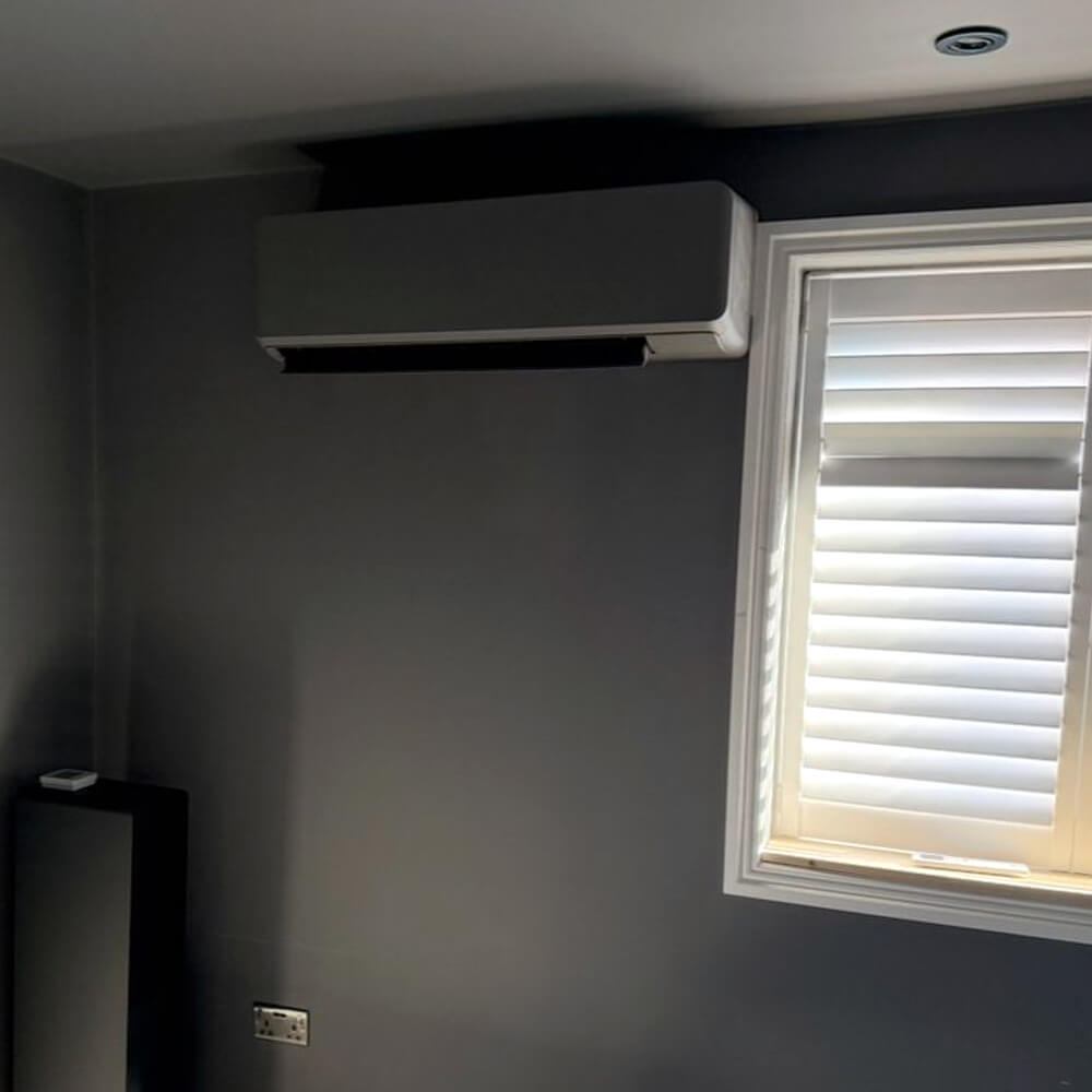 domestic-air-coniditioner-installation-manchester-07